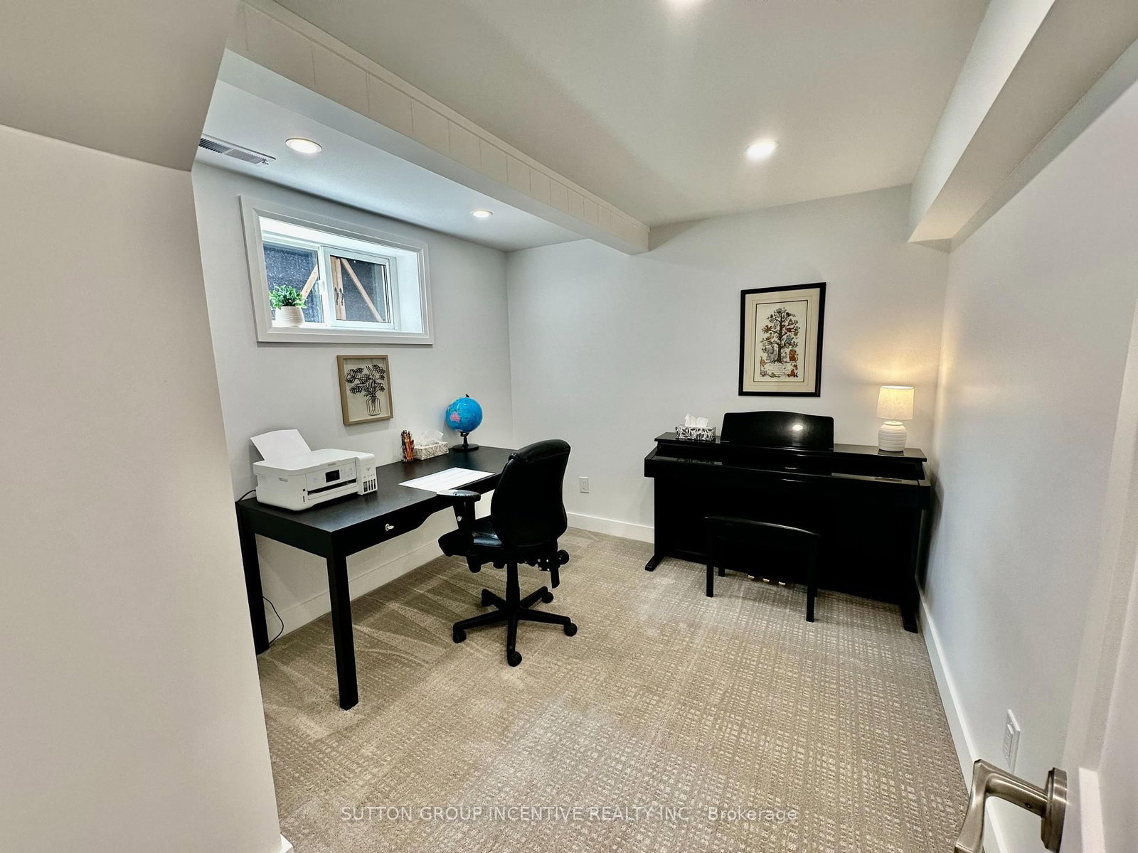 23 Northpark Road • Barrie, ON photo 18