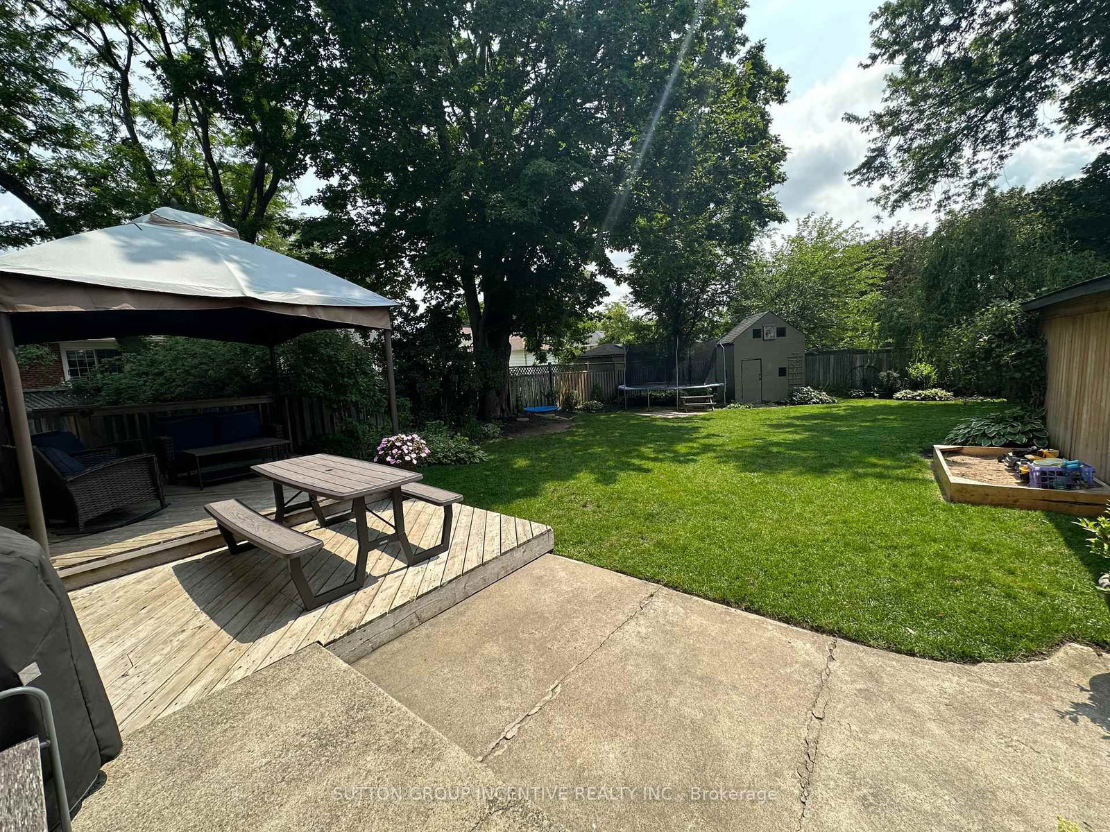23 Northpark Road • Barrie, ON photo 22