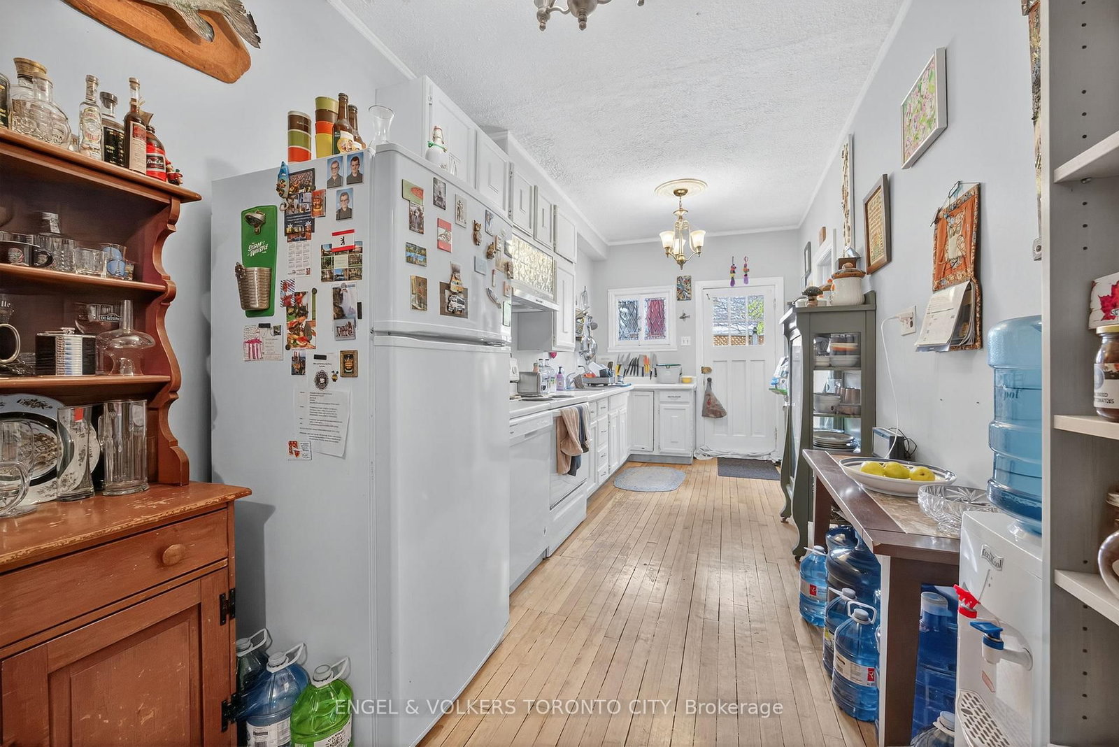 64 High Street • Barrie, ON photo 8