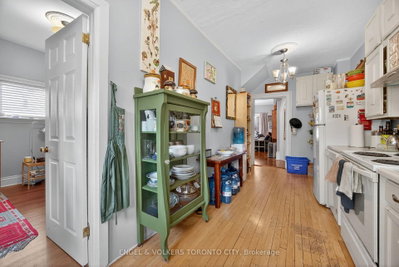64 High Street • Barrie, ON photo 9