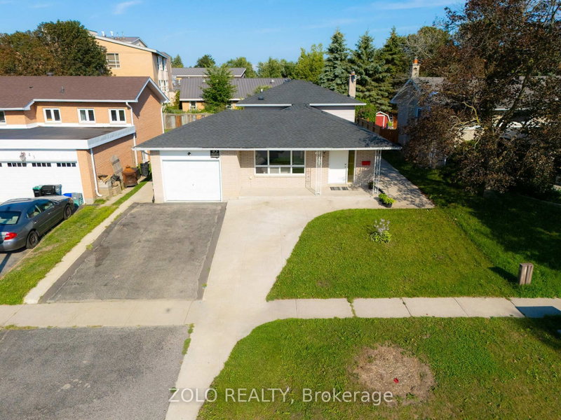 43 Davies Crescent