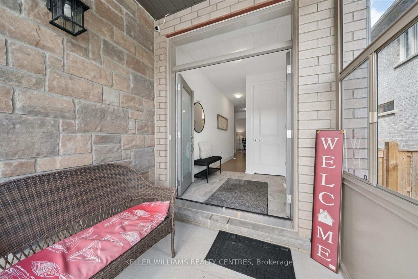 41 Mabern Street • Barrie, ON photo 4