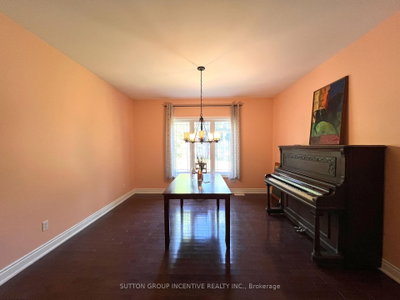 32 Albion Lane • Tiny, ON photo 5