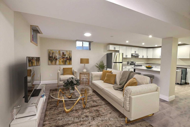 Unit B - 68 Red Oak Drive