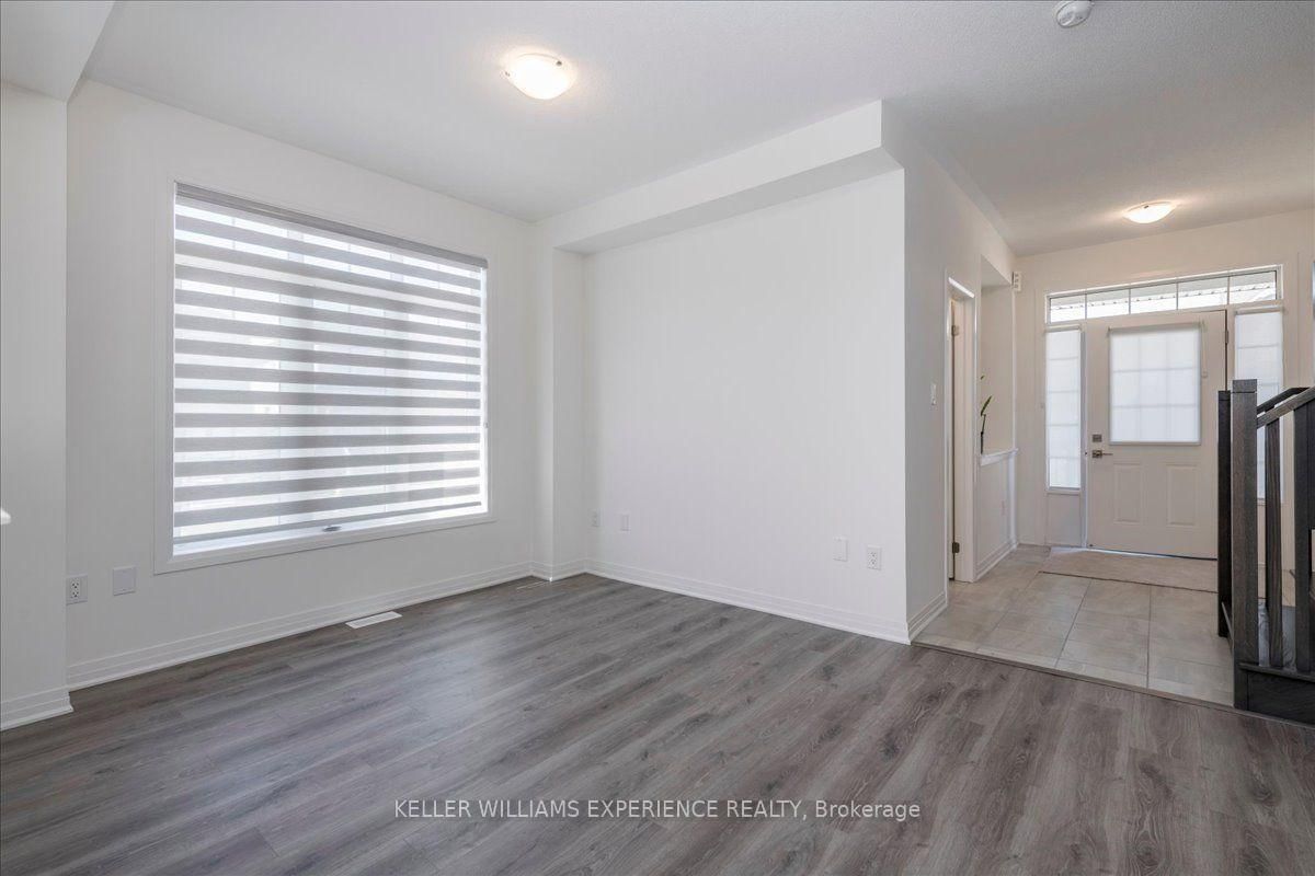 2 Sagewood Avenue • Barrie, ON photo 5