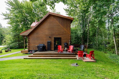 8390 Poplar Side Road • Clearview, ON photo 6