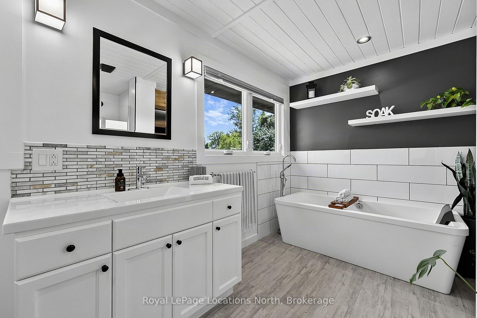 16 Huronia Pathway • Collingwood, ON photo 23