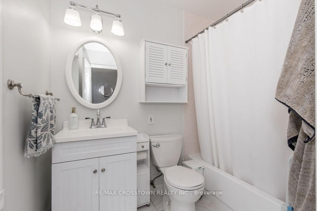 147 Anne Street N • Barrie, ON photo 30