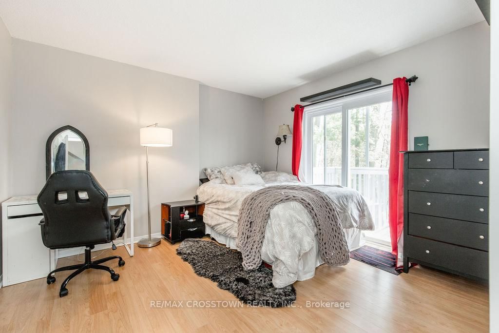147 Anne Street N • Barrie, ON photo 38