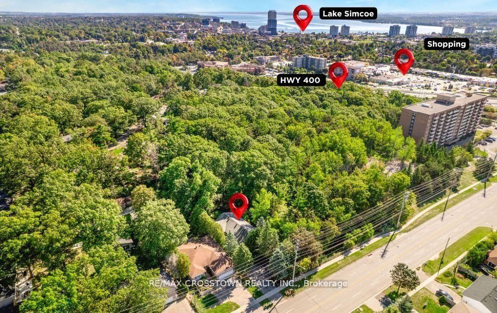 147 Anne Street N • Barrie, ON photo 4