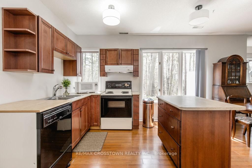 147 Anne Street N • Barrie, ON photo 42