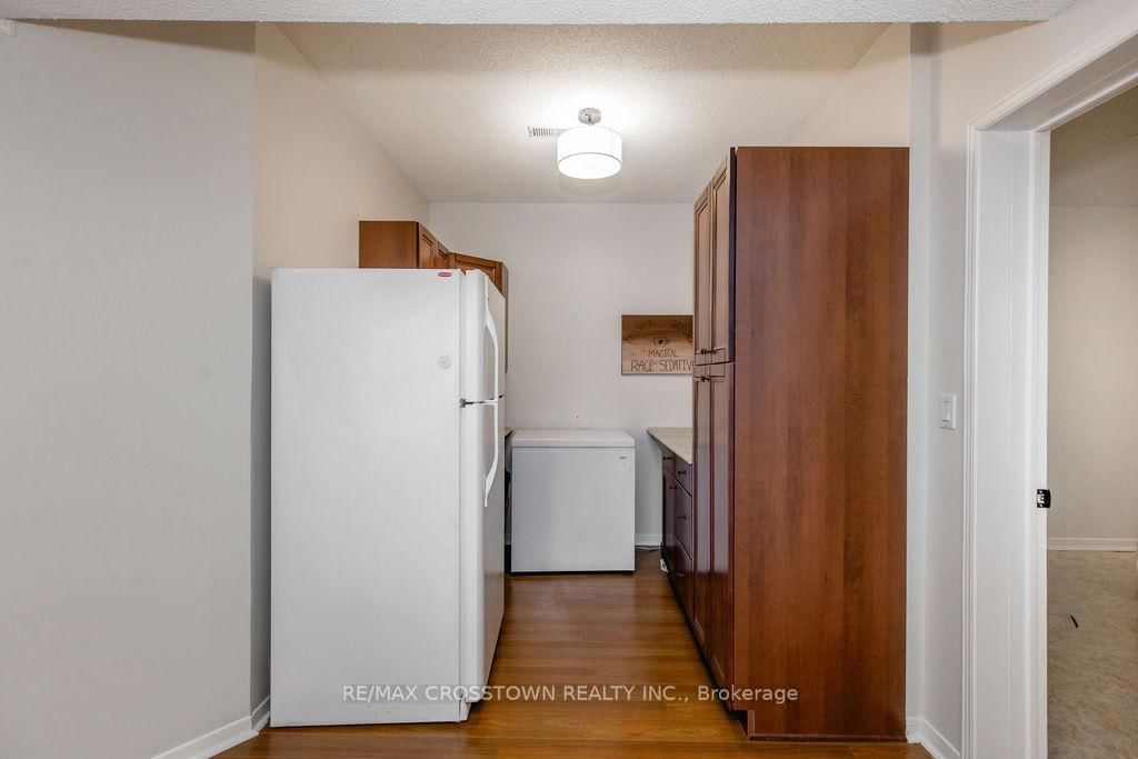 147 Anne Street N • Barrie, ON photo 43