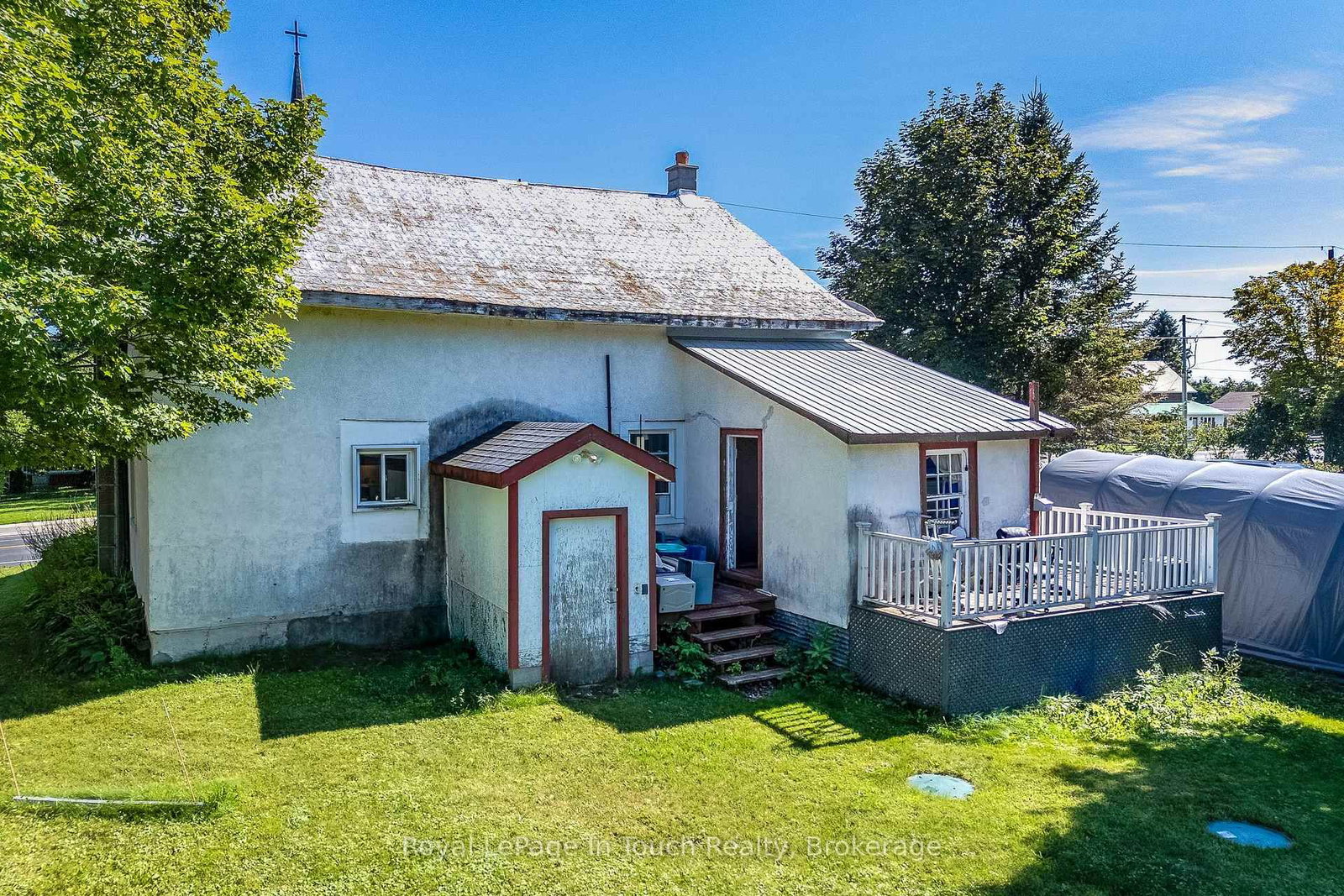328 Lafontaine Road W • Tiny, ON photo 10