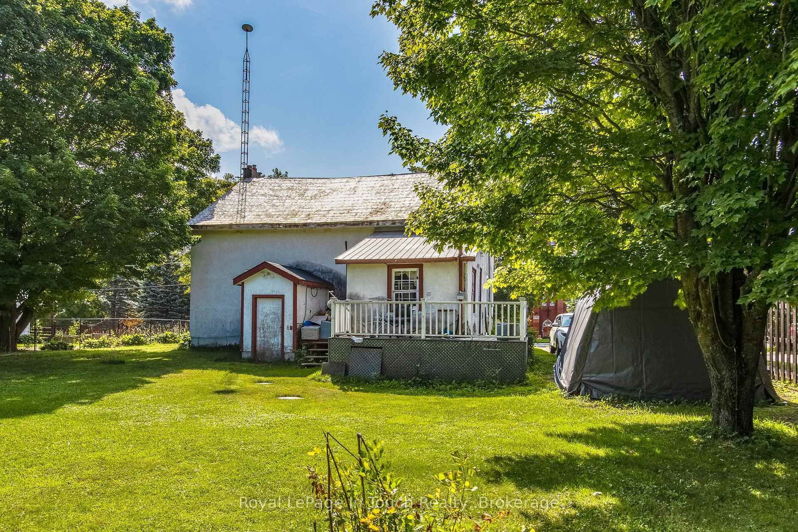 328 Lafontaine Road W • Tiny, ON photo 11