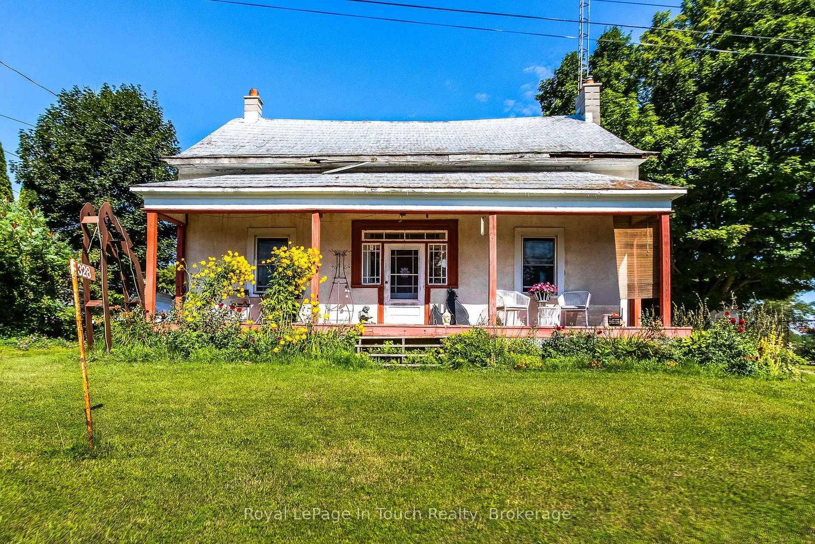 328 Lafontaine Road W • Tiny, ON photo 8