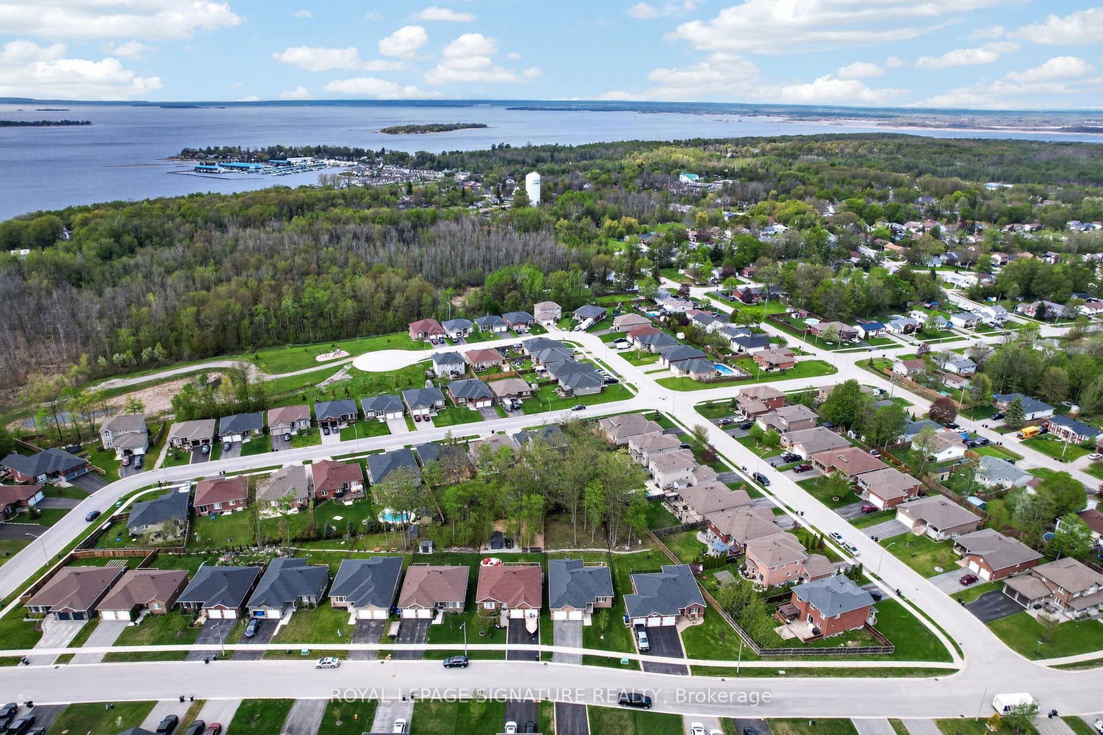 22 Hunter Avenue • Tay, ON photo 48