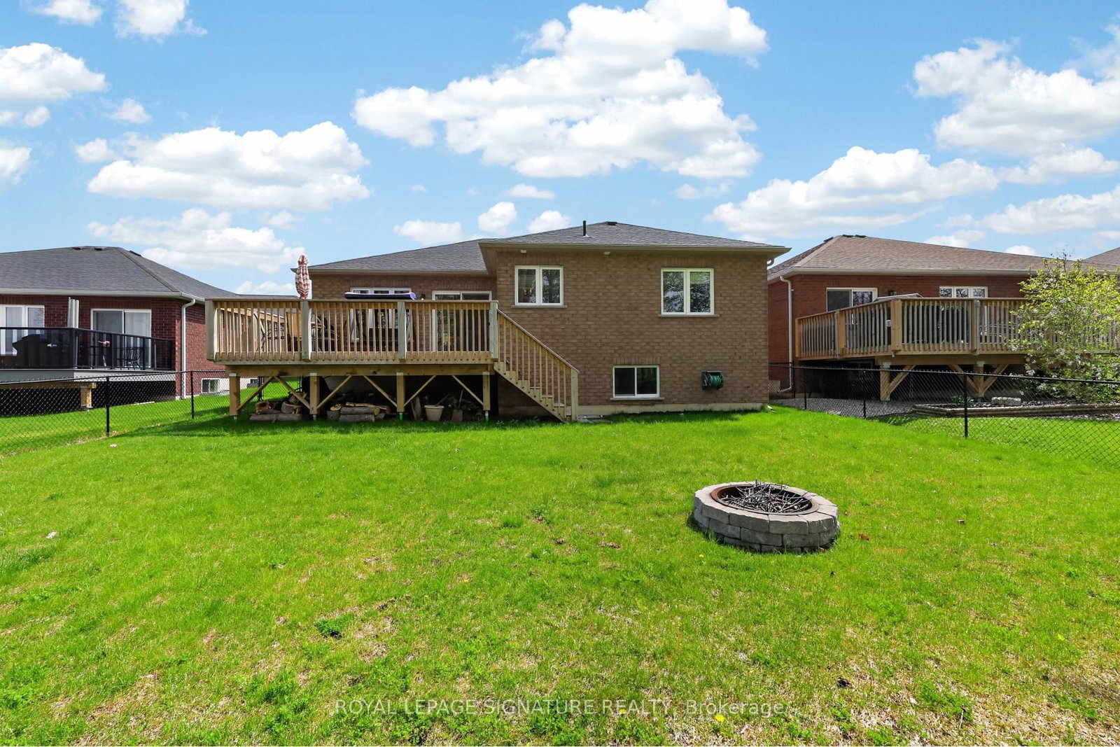 22 Hunter Avenue • Tay, ON photo 6