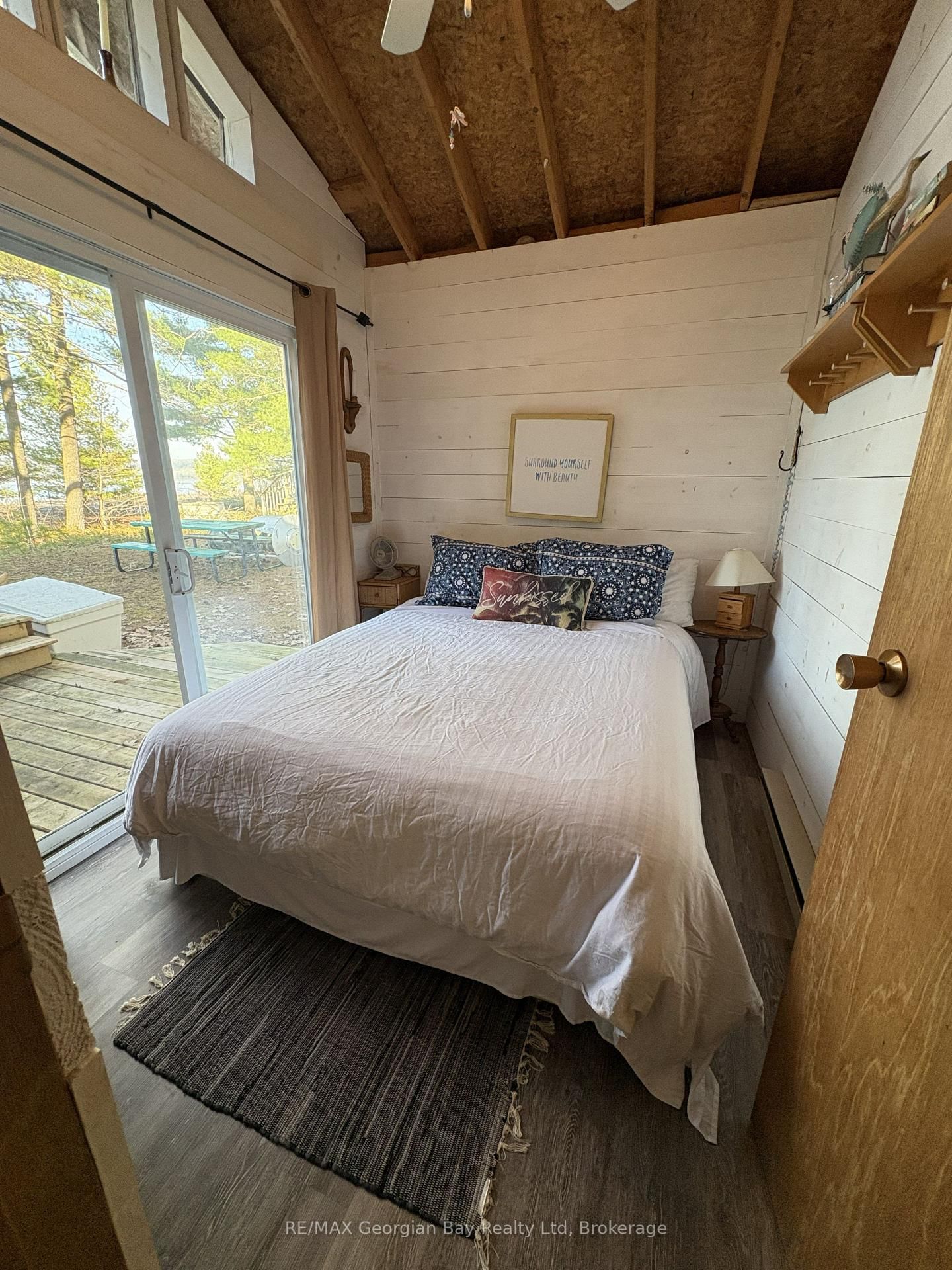 681 Mkade Kegwin Miikan Road • Christian Island 30, ON photo 17