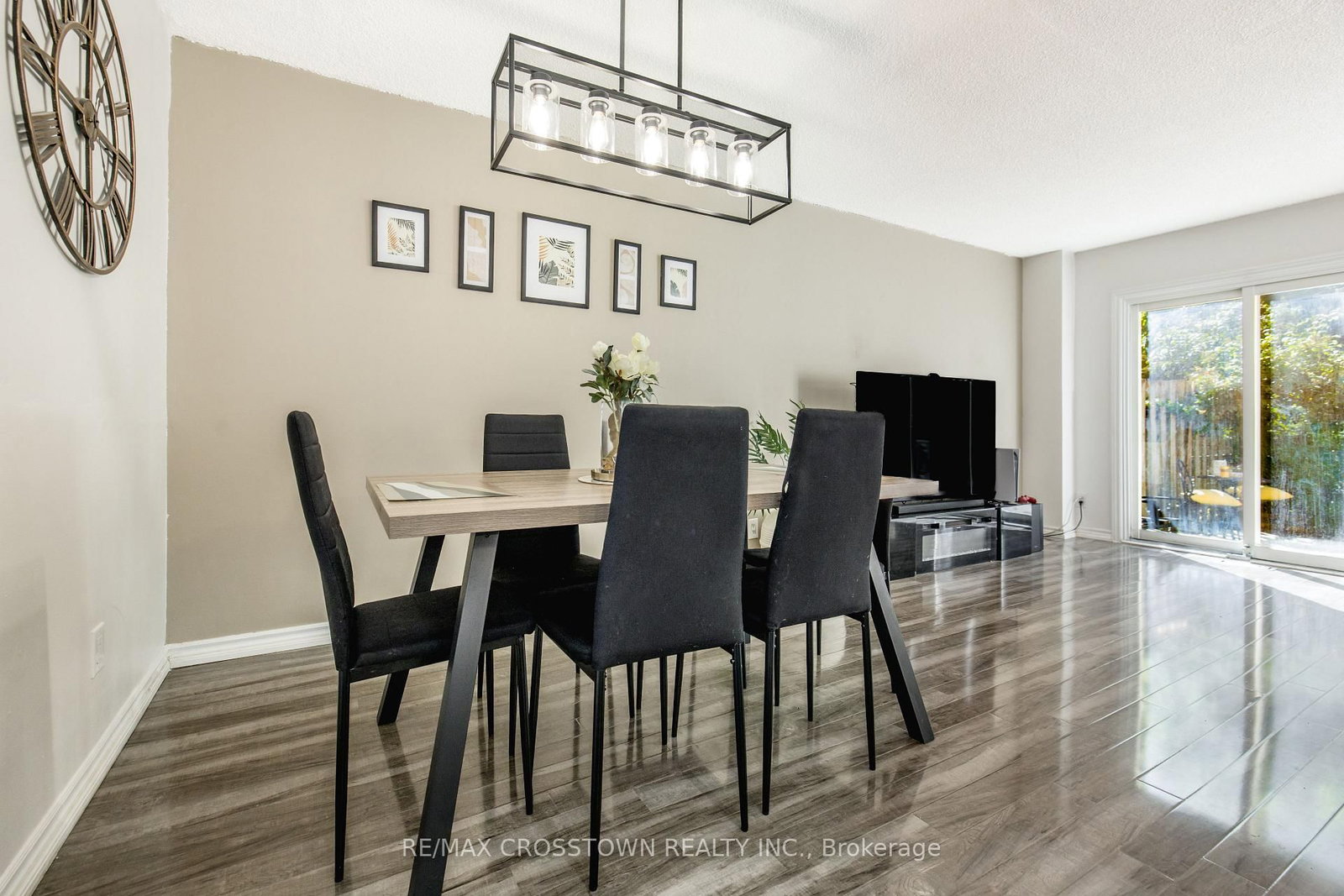 52 Adelaide Street • #32 • Barrie, ON photo 12