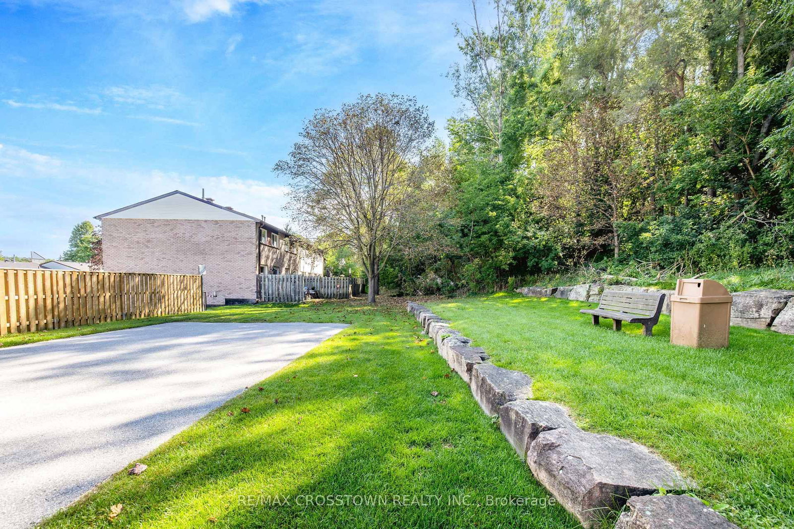 52 Adelaide Street • #32 • Barrie, ON photo 44