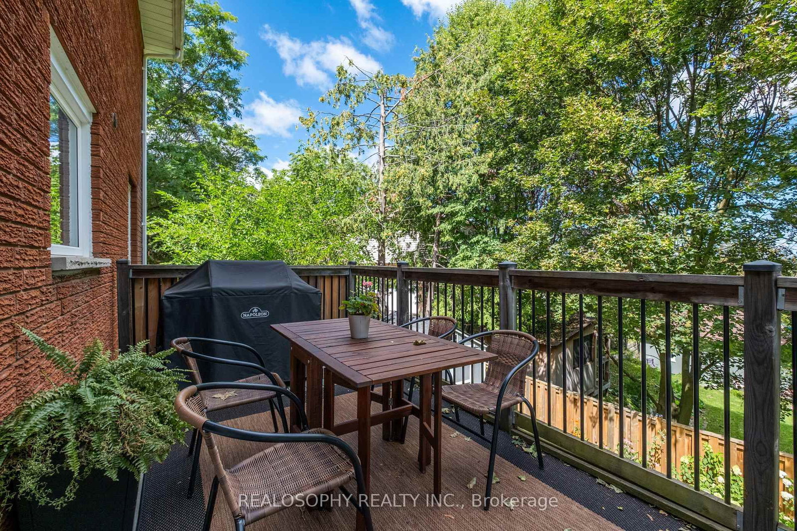 22 Murray Street • Barrie, ON photo 16