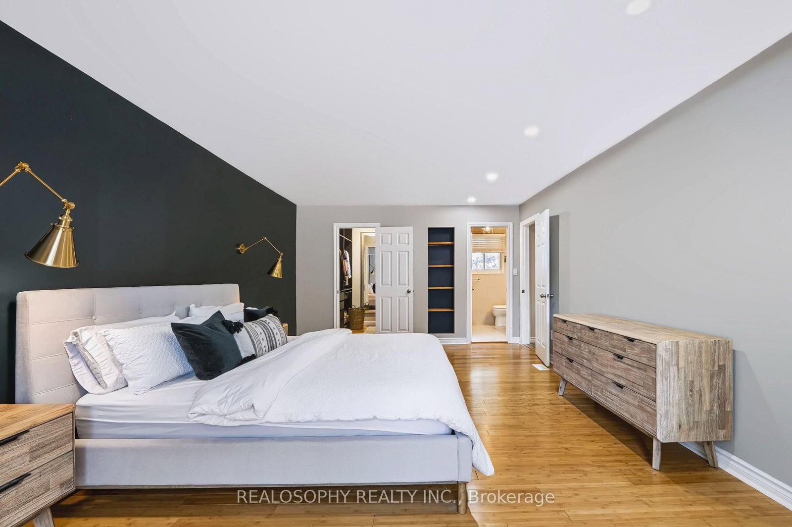 22 Murray Street • Barrie, ON photo 23