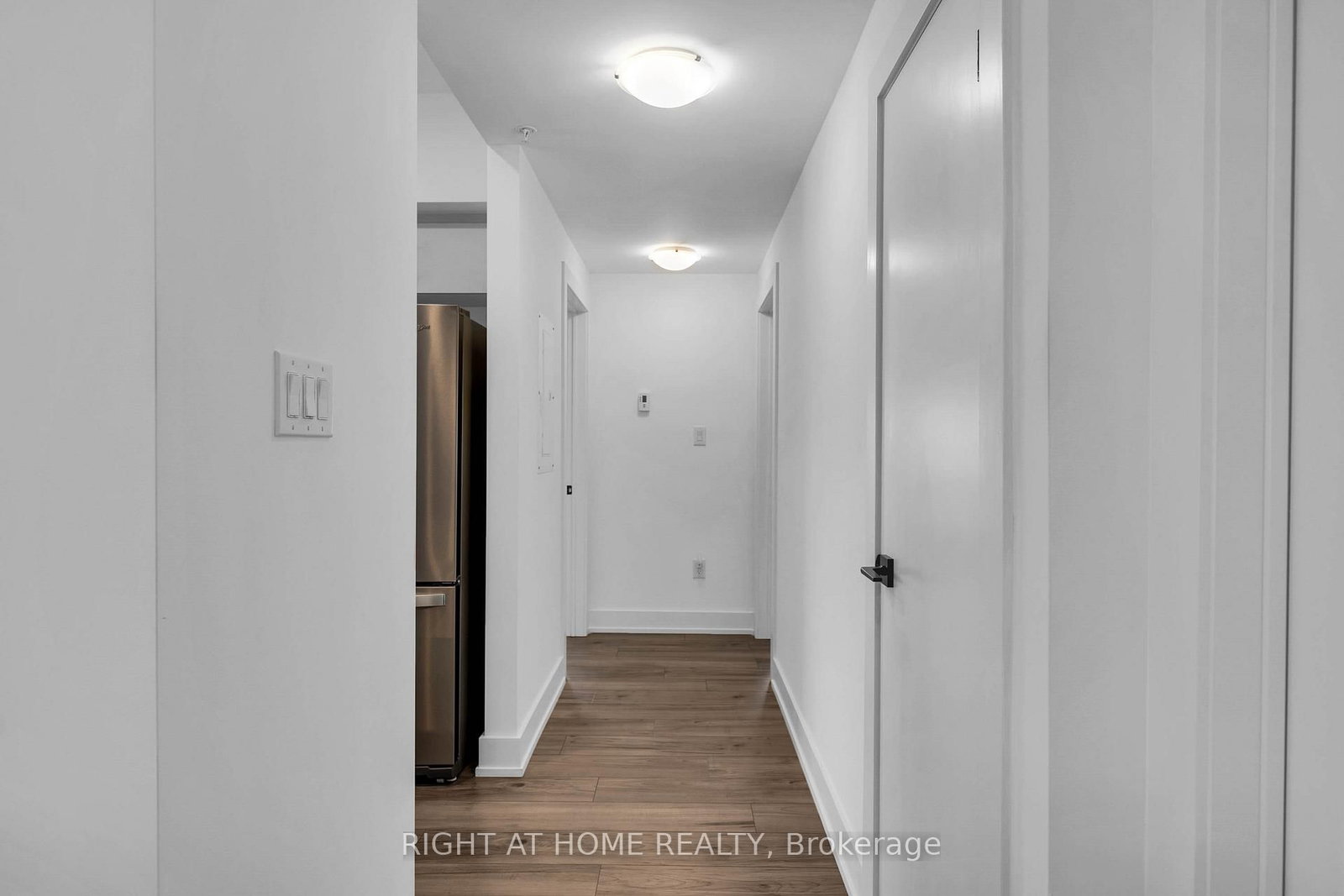 4 Spice Way • #202 • Barrie, ON photo 20