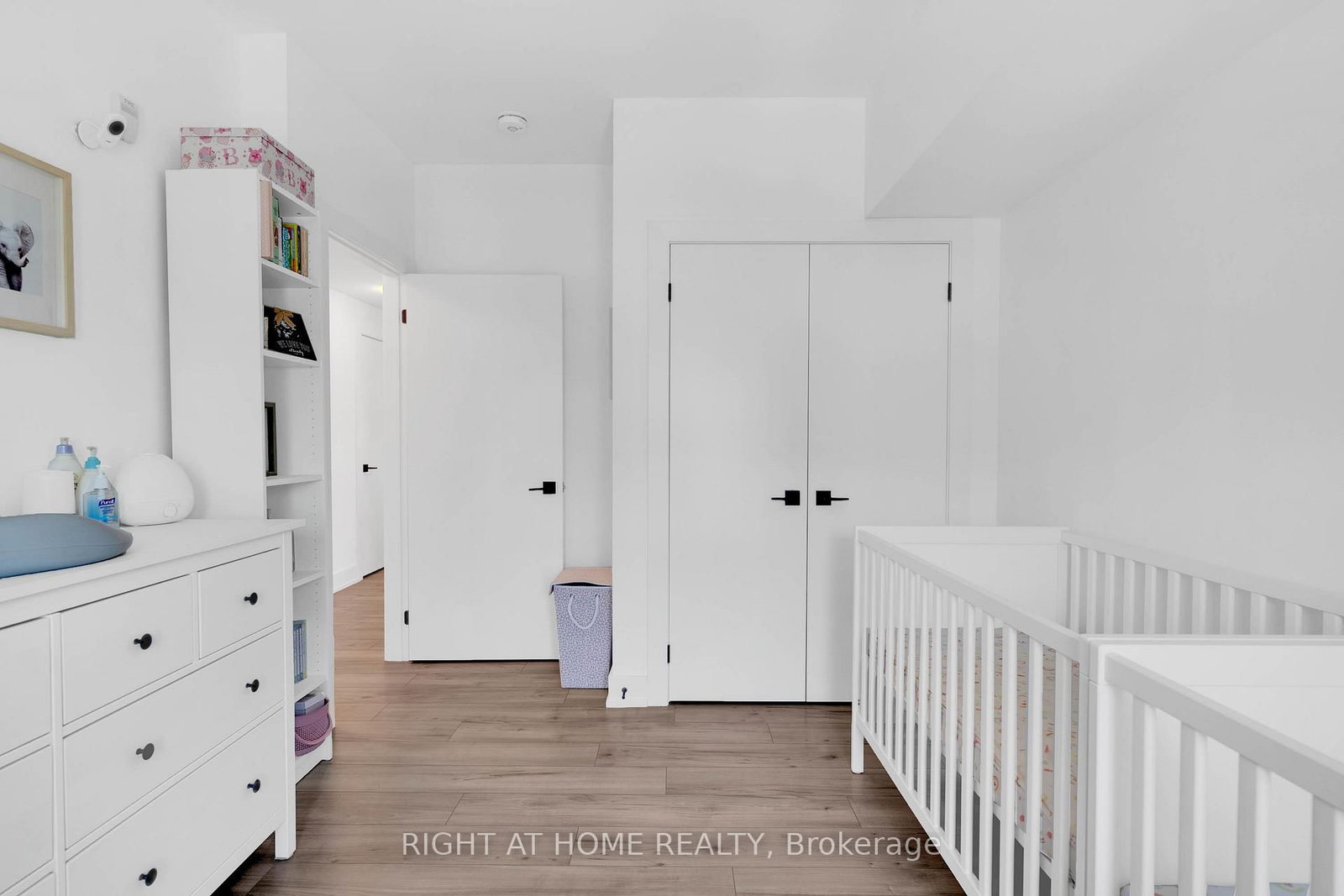 4 Spice Way • #202 • Barrie, ON photo 26