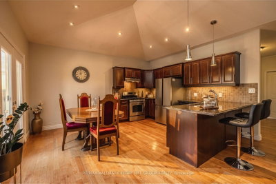 122 Trout Lane • Tiny, ON photo 5