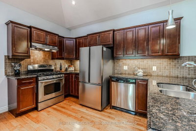 122 Trout Lane • Tiny, ON photo 6