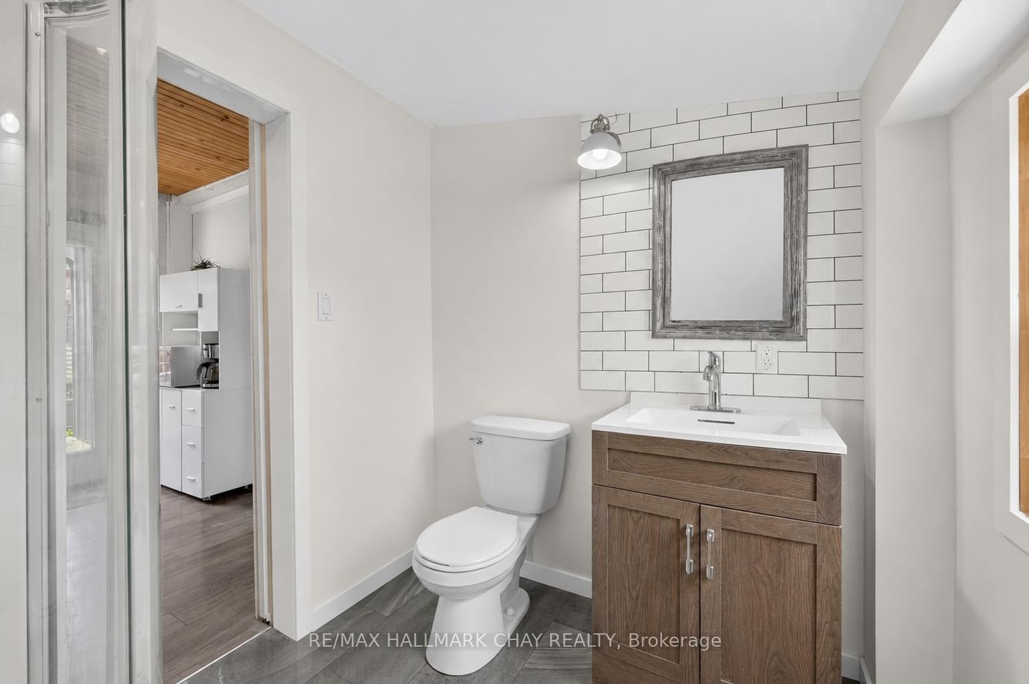 8 Myrtle Avenue • Oro-Medonte, ON photo 15