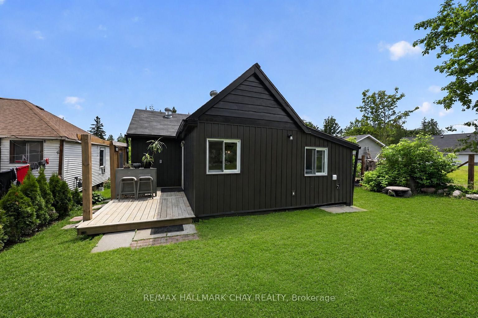 8 Myrtle Avenue • Oro-Medonte, ON photo 17