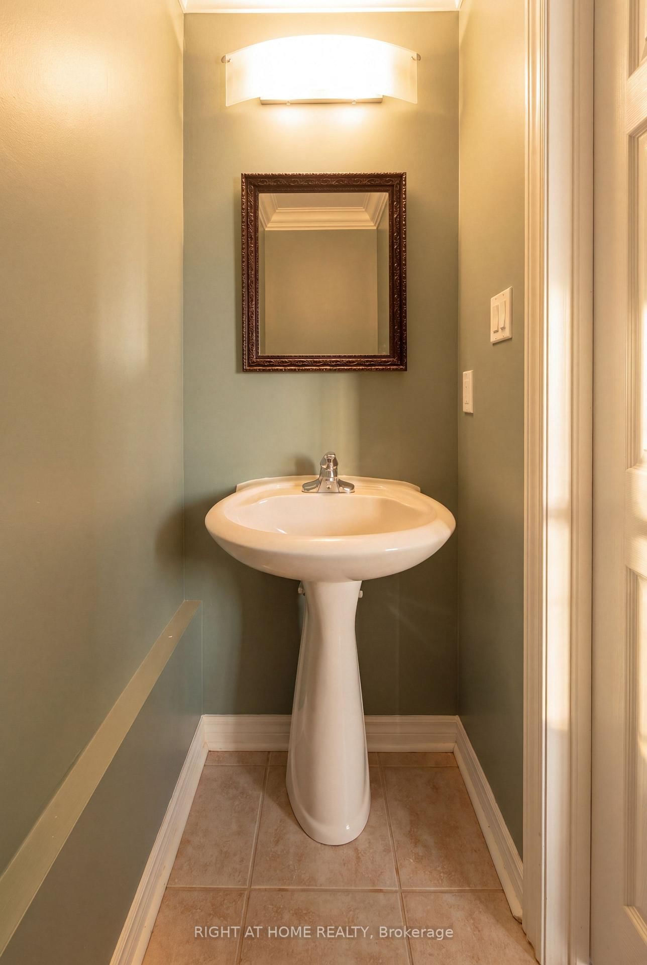 52 Prince William Way • Barrie, ON photo 23