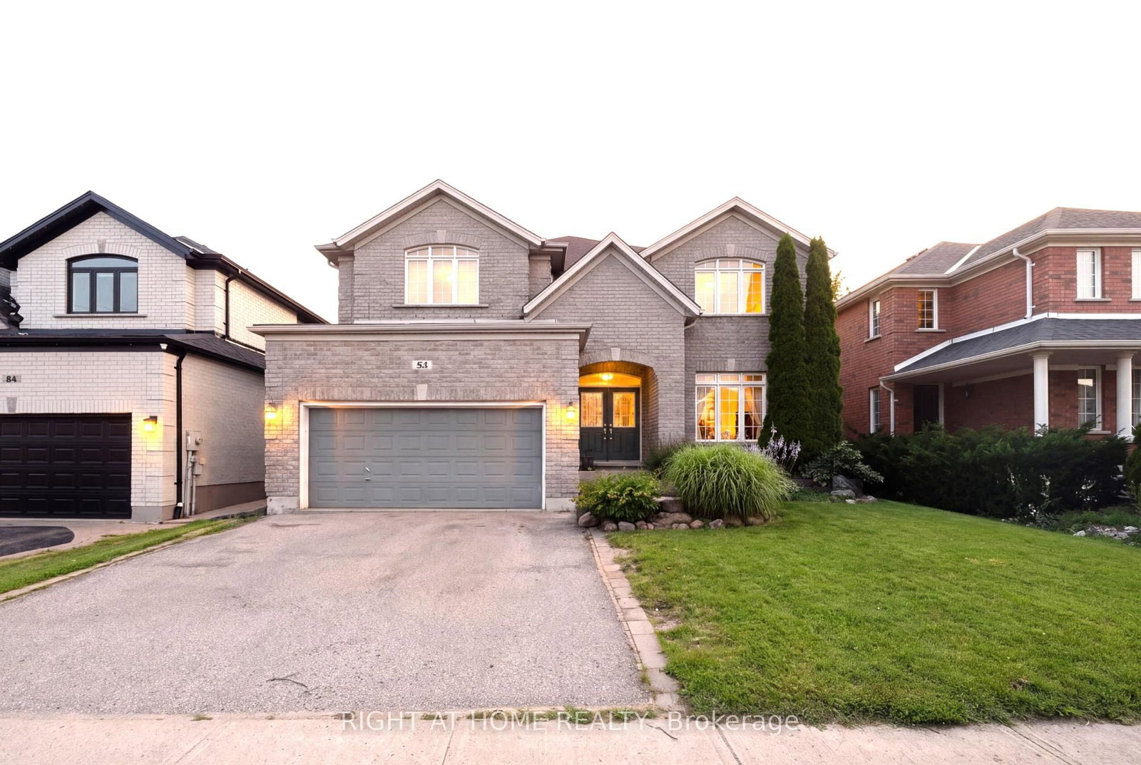 52 Prince William Way • Barrie, ON photo 3