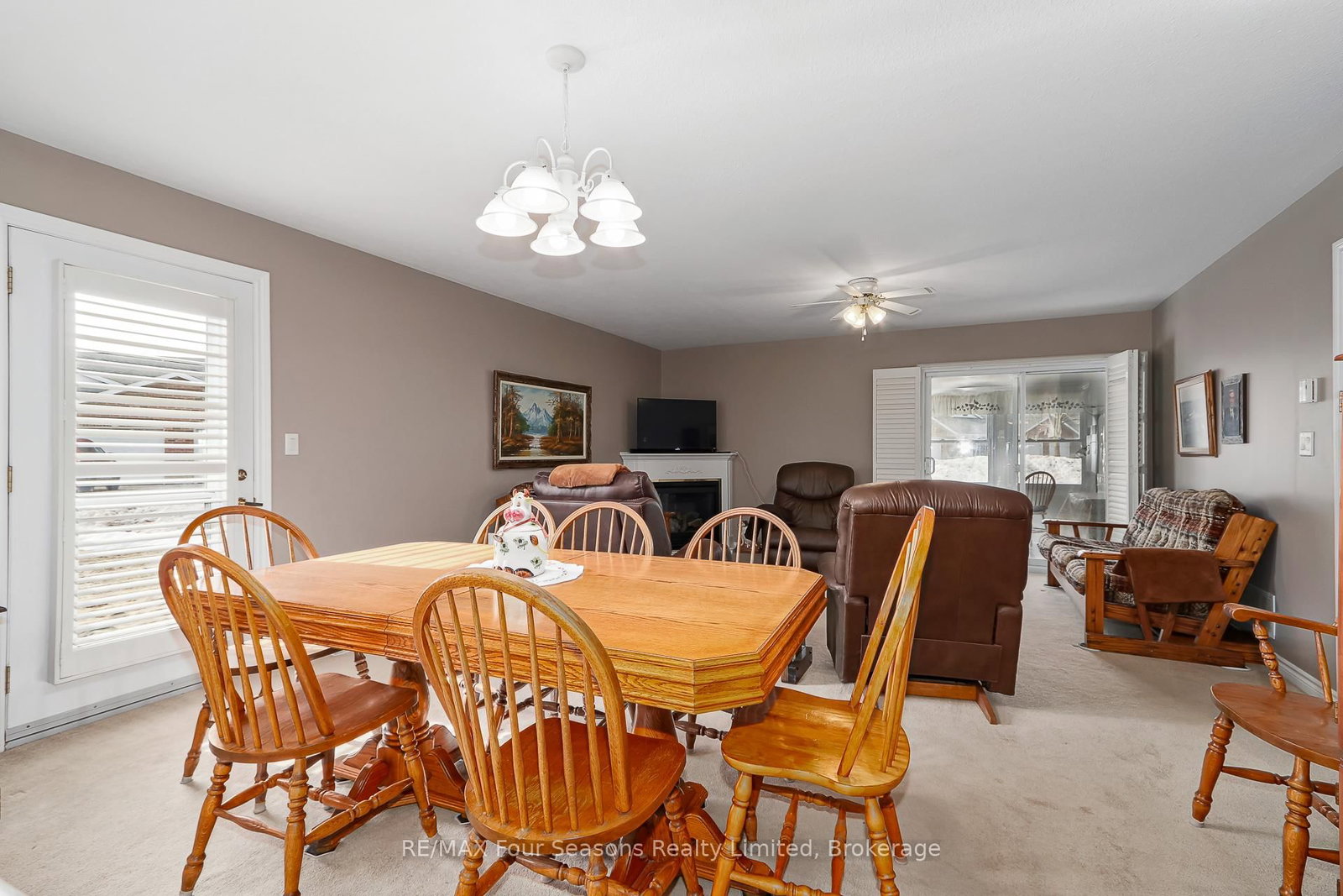 275 Huron Street • #49 • Clearview, ON photo 12