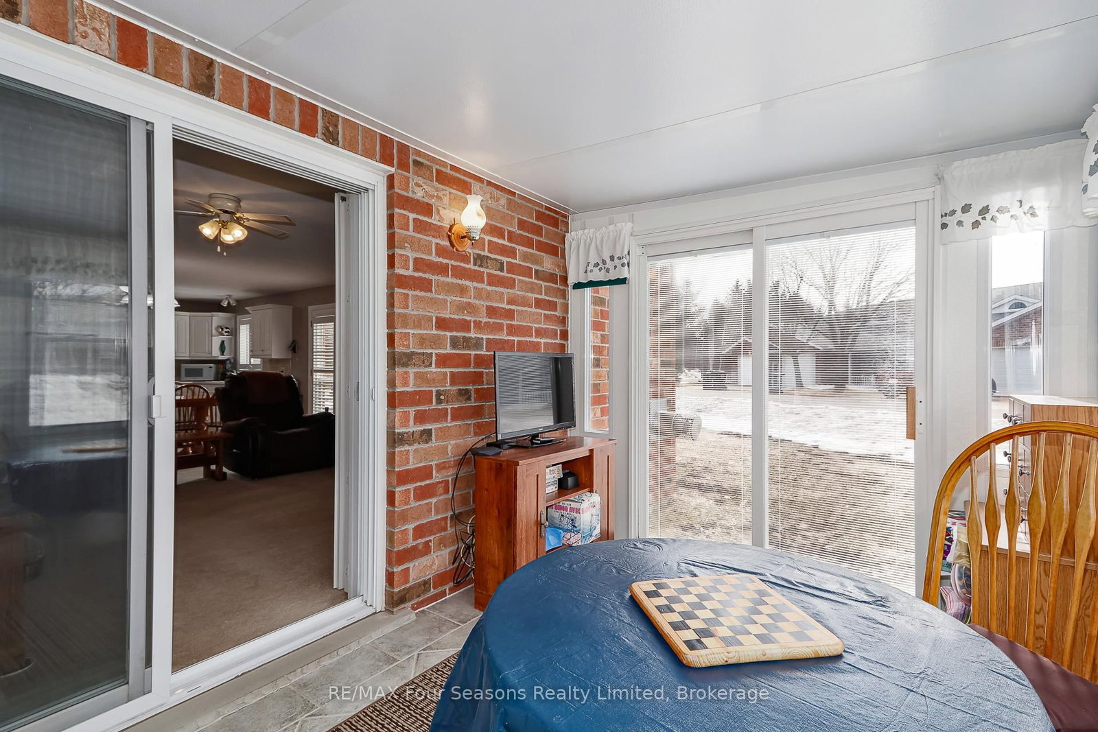 275 Huron Street • #49 • Clearview, ON photo 16