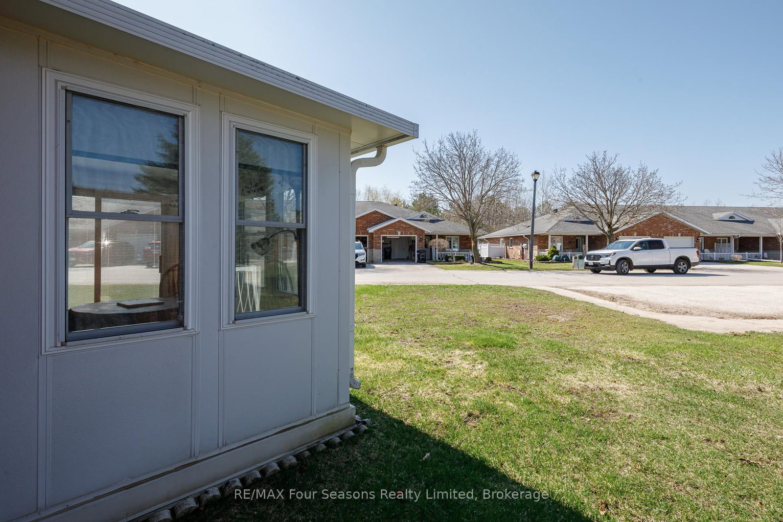 275 Huron Street • #49 • Clearview, ON photo 29