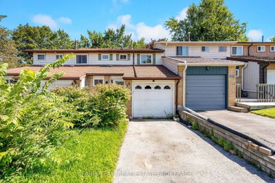 58 Chaucer Crescent