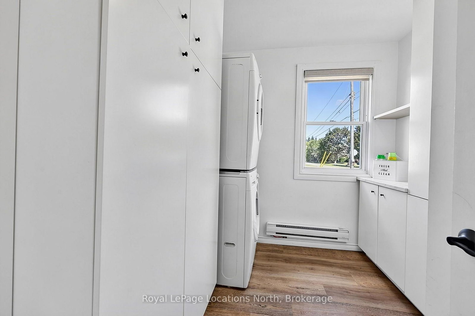 204 Sutherland Street N • Clearview, ON photo 20