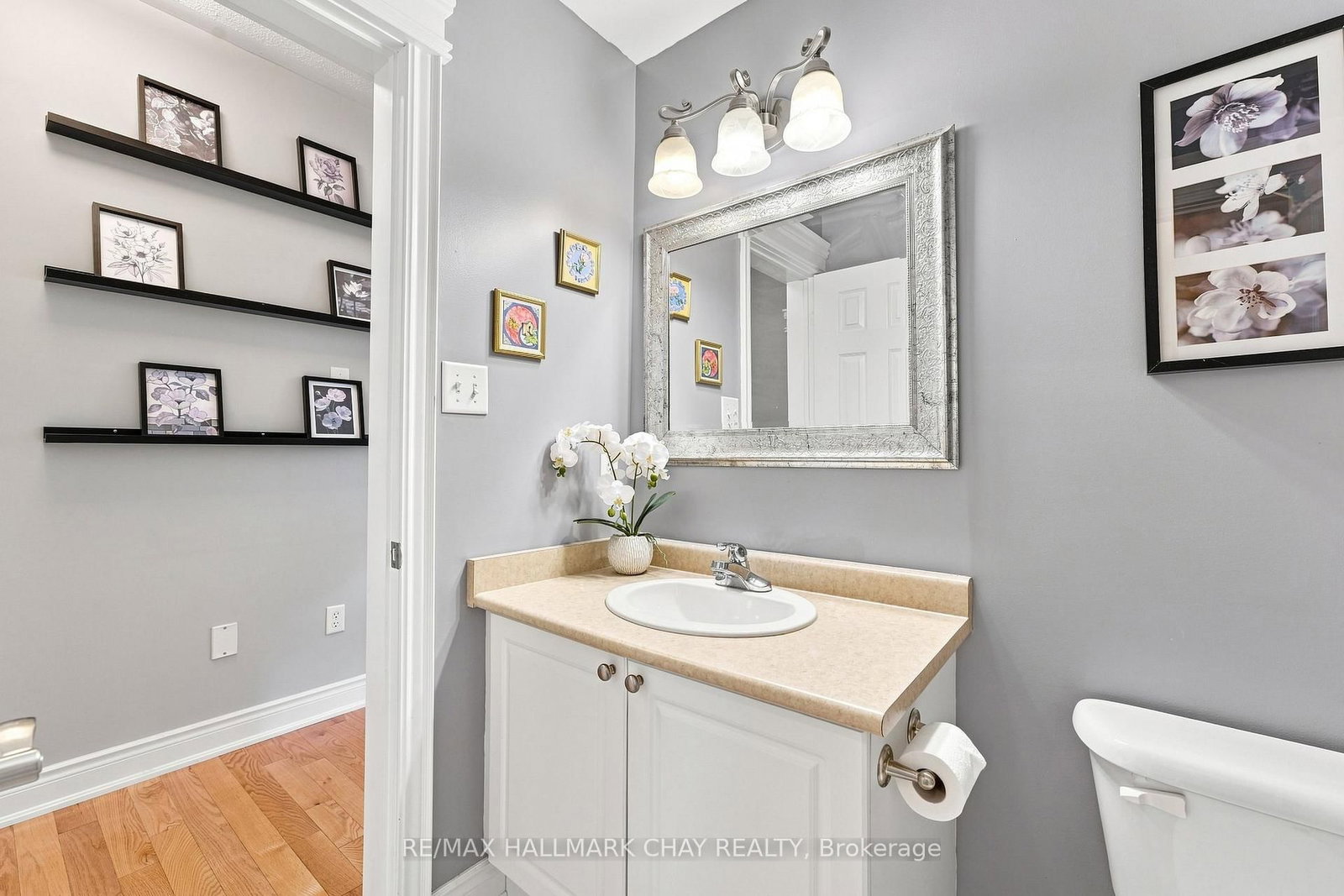 167 The Queensway • Barrie, ON photo 10