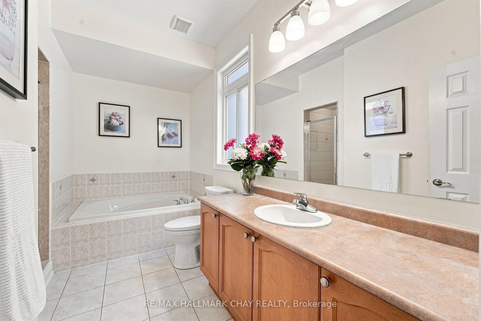 167 The Queensway • Barrie, ON photo 13