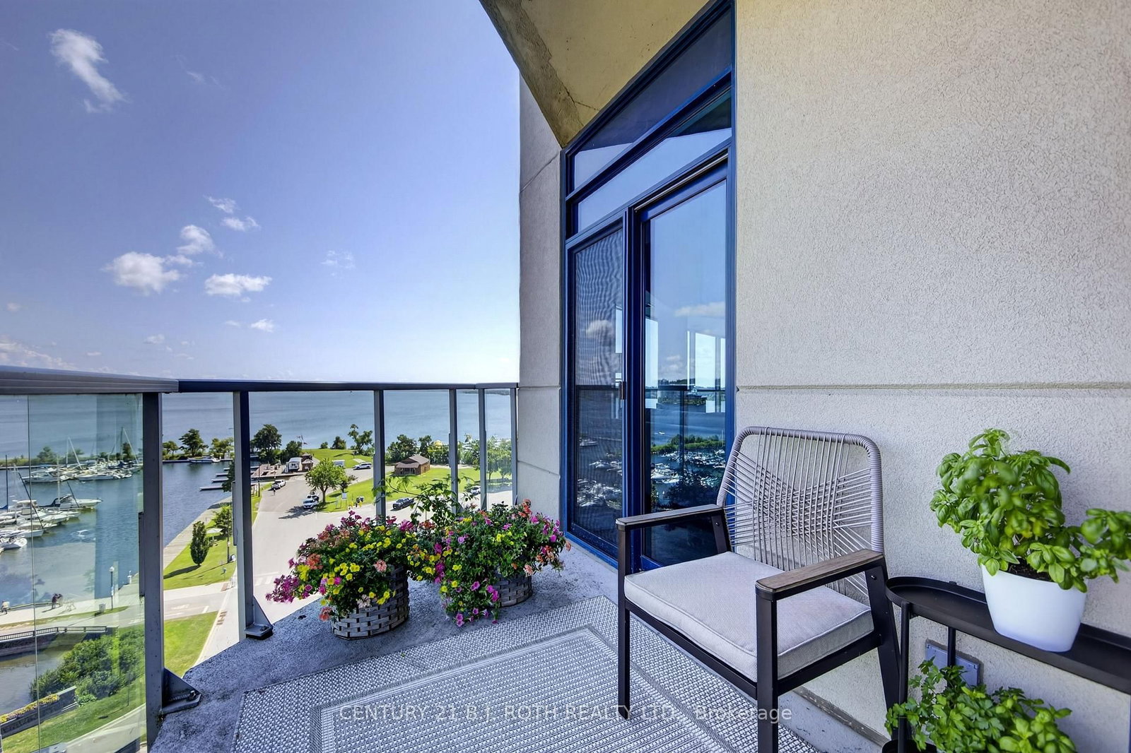33 Ellen Street • #904 • Barrie, ON photo 19