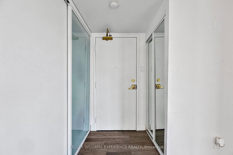 75 ELLEN St photo 4