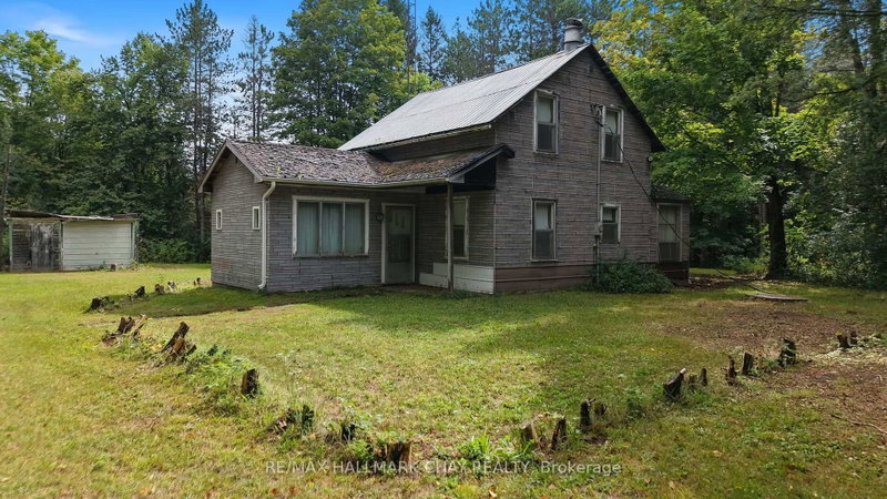 1347 Old Second Road N