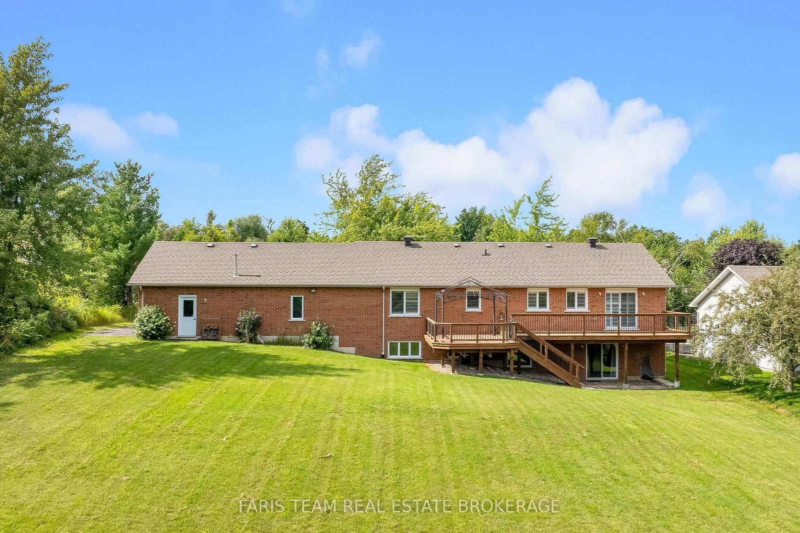 Listing Image 37