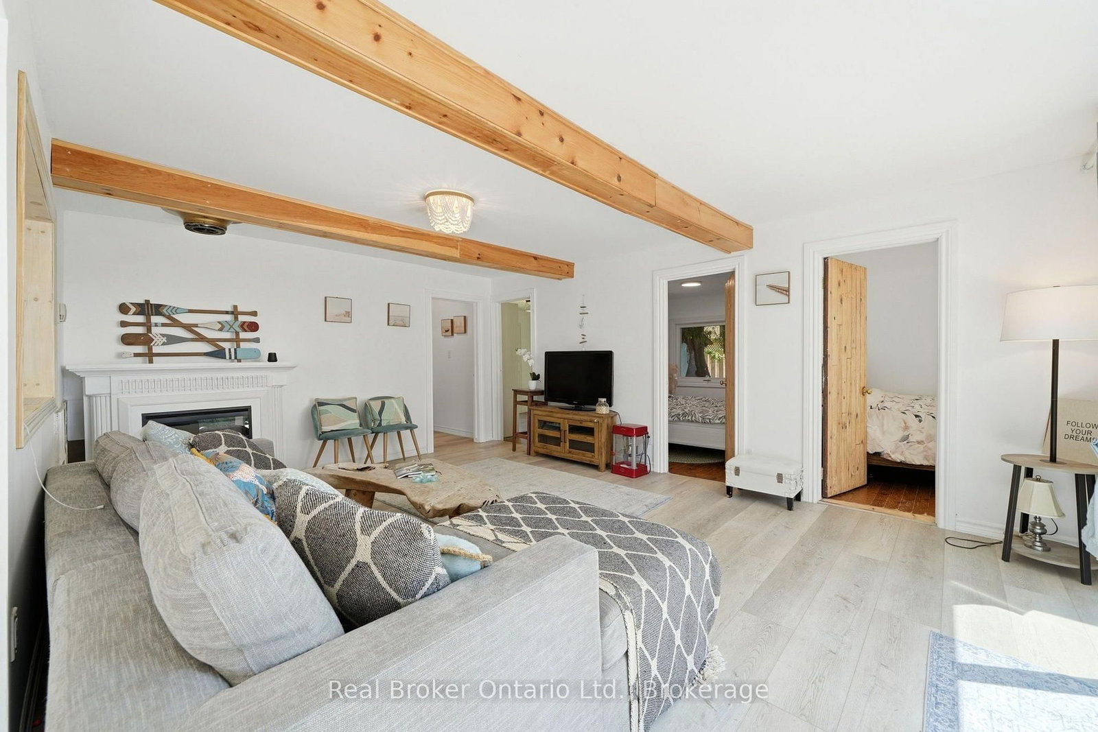 7 Oliver Drive • Tiny, ON photo 16