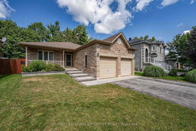 Detached House for sale at 74 Ruffet Drive, Barrie, Ontario, L4N 0N8 - Edgehill Drive - MLS: S13700000