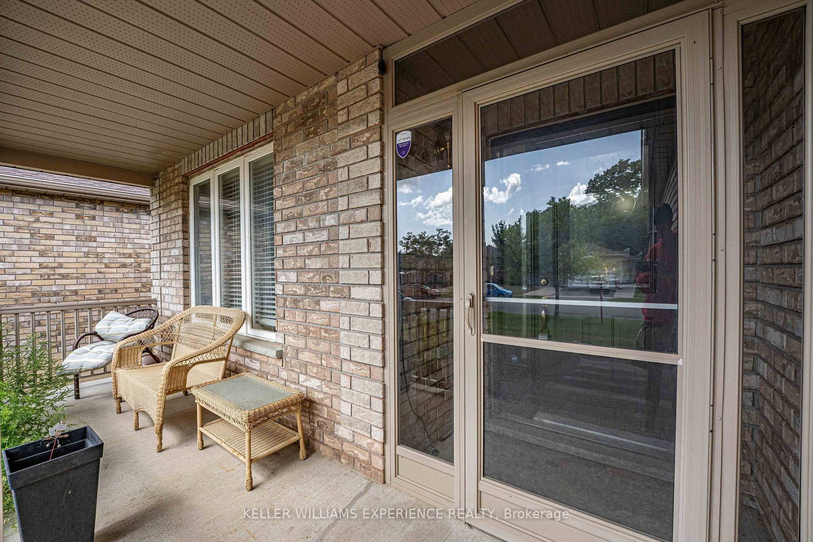 74 Ruffet Drive • Barrie, ON photo 4