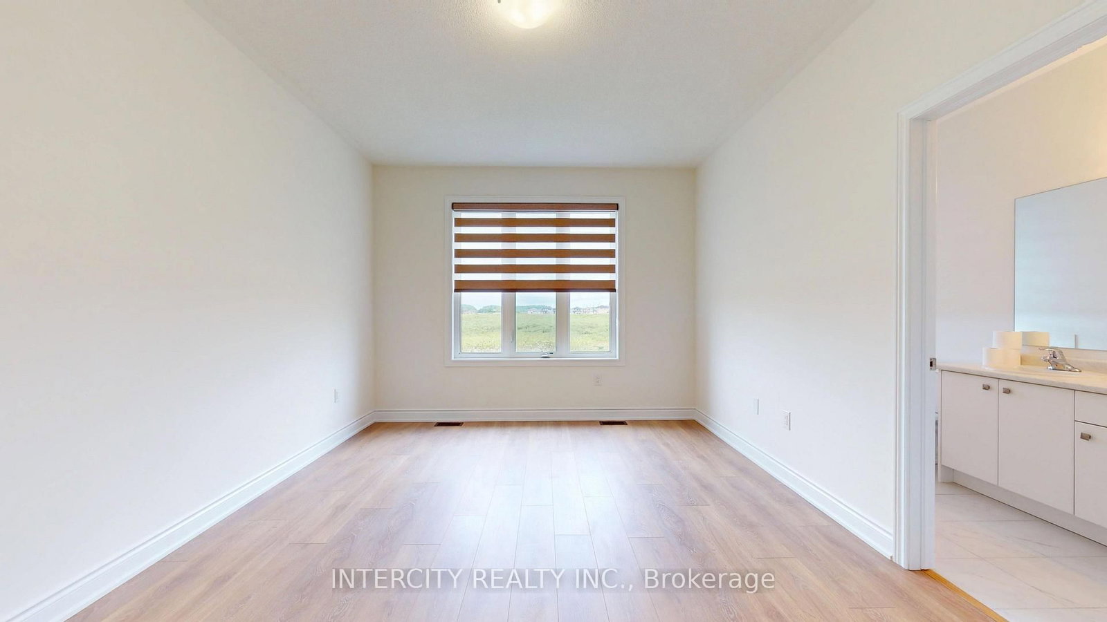 17 Union Boulevard • Wasaga Beach, ON photo 24