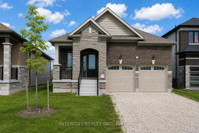 17 Union Boulevard • Wasaga Beach, ON photo 3